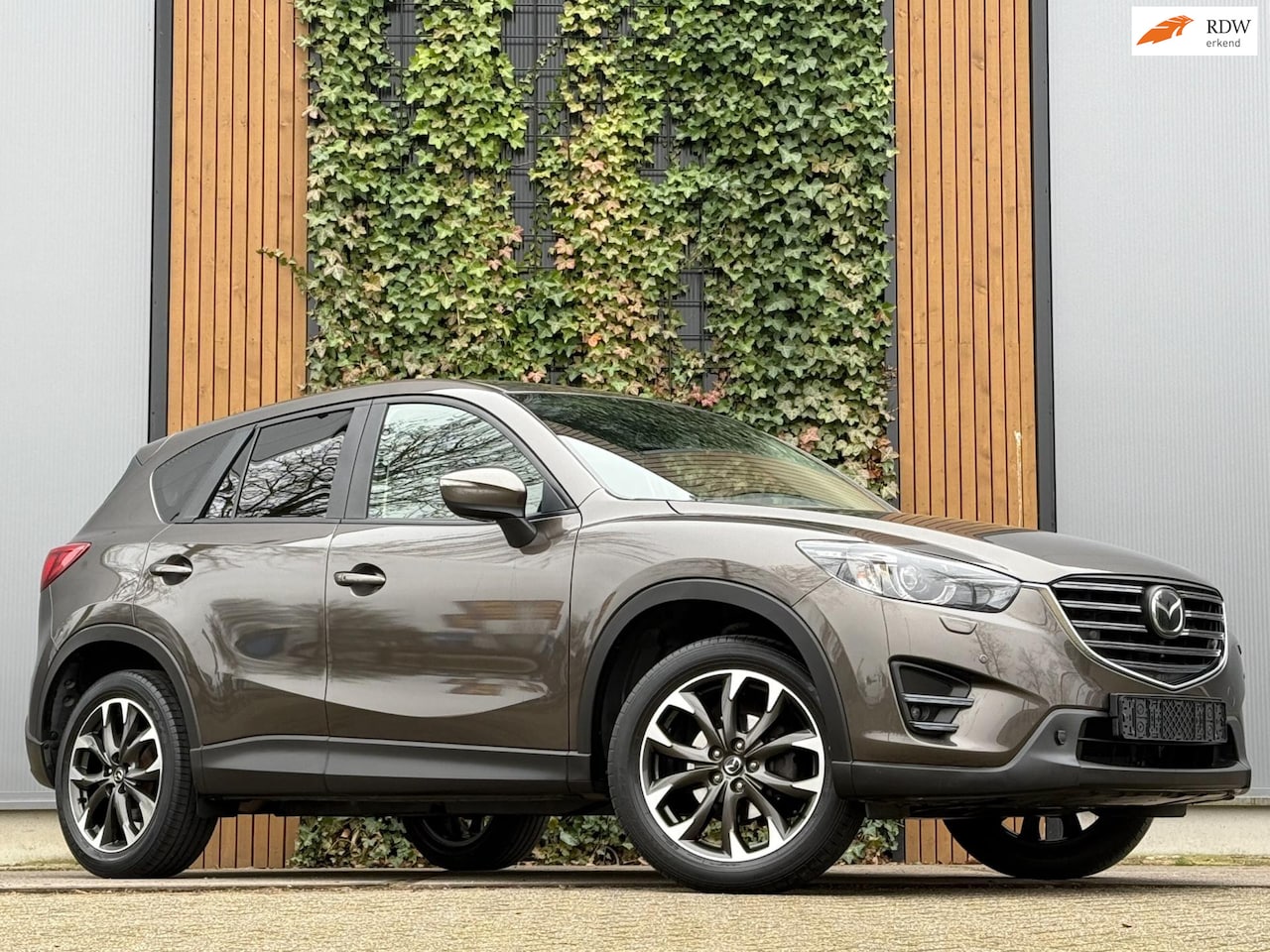 Mazda CX-5 - 2.5 SkyActiv-G 192 GT-M 4WD|LEER|TREKHAAK - AutoWereld.nl