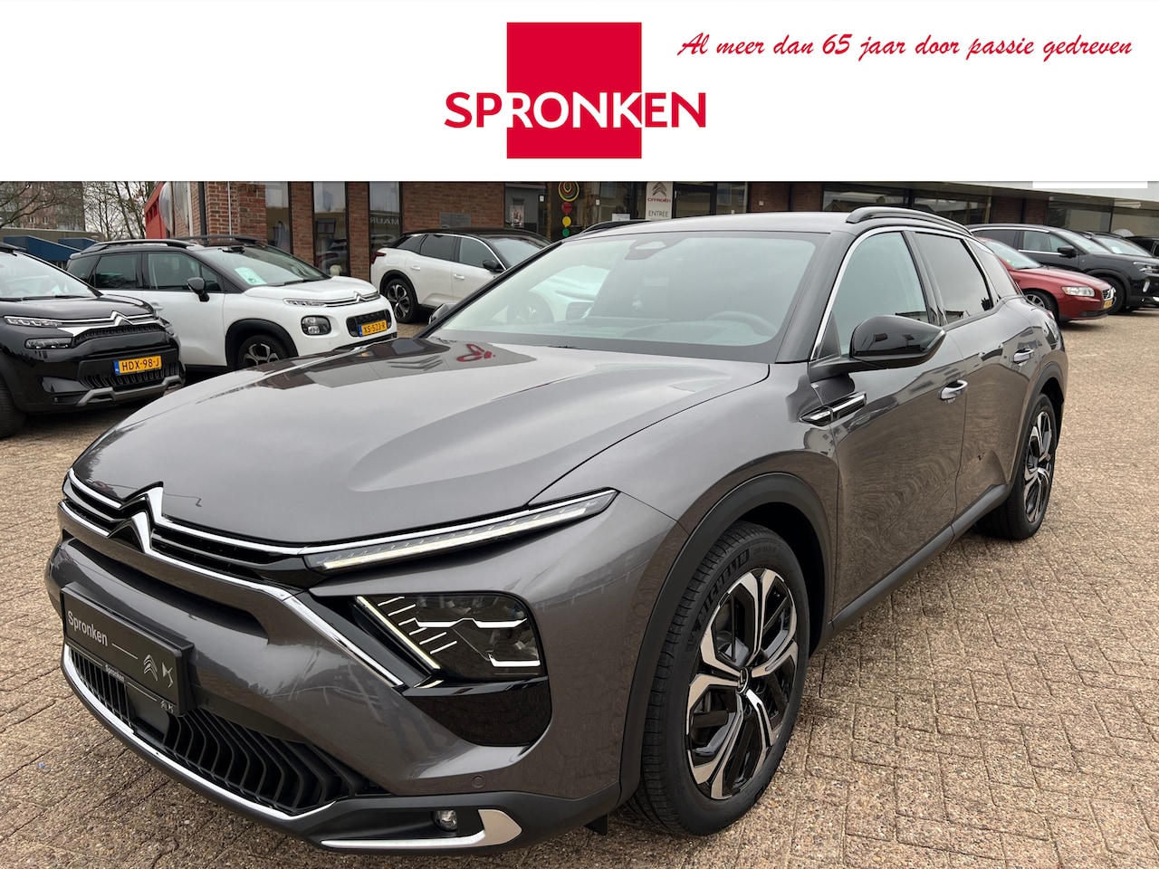 Citroën C5 X - 1.6 Plug-in Hybrid Shine Navi-Camera- lederen bekleding-El. Stoelbediening - AutoWereld.nl