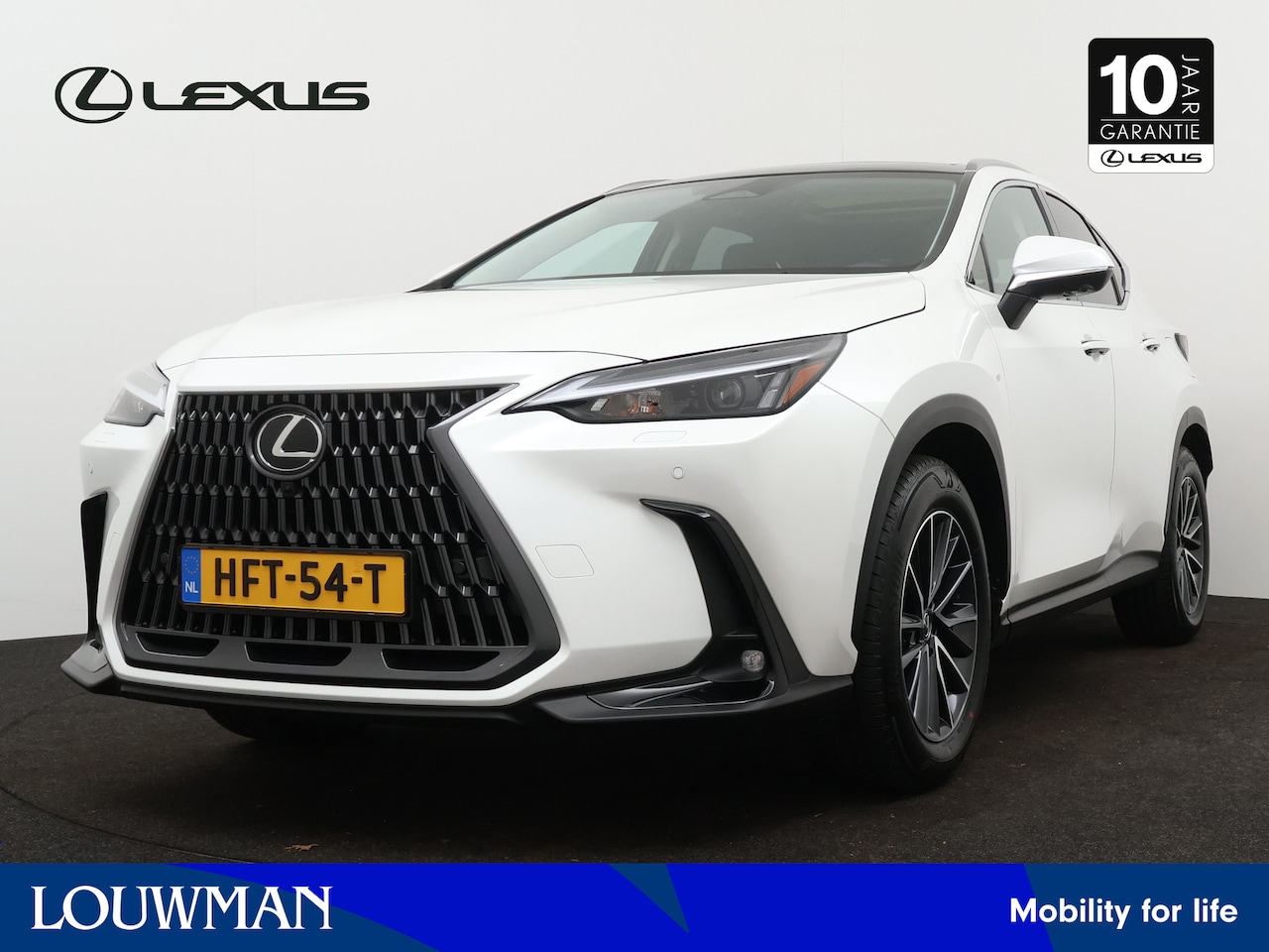 Lexus NX - 450h+ AWD Launch Edition Limited | Dodehoekdetector | Head-up display | Stoelgeheugen | St - AutoWereld.nl