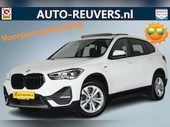 BMW X1 - xDrive25e Panorama / Opendak / LED / Navi / Cruisecontrol