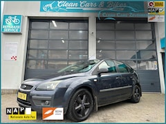 Ford Focus - 1.6-16V Futura Trekhaak