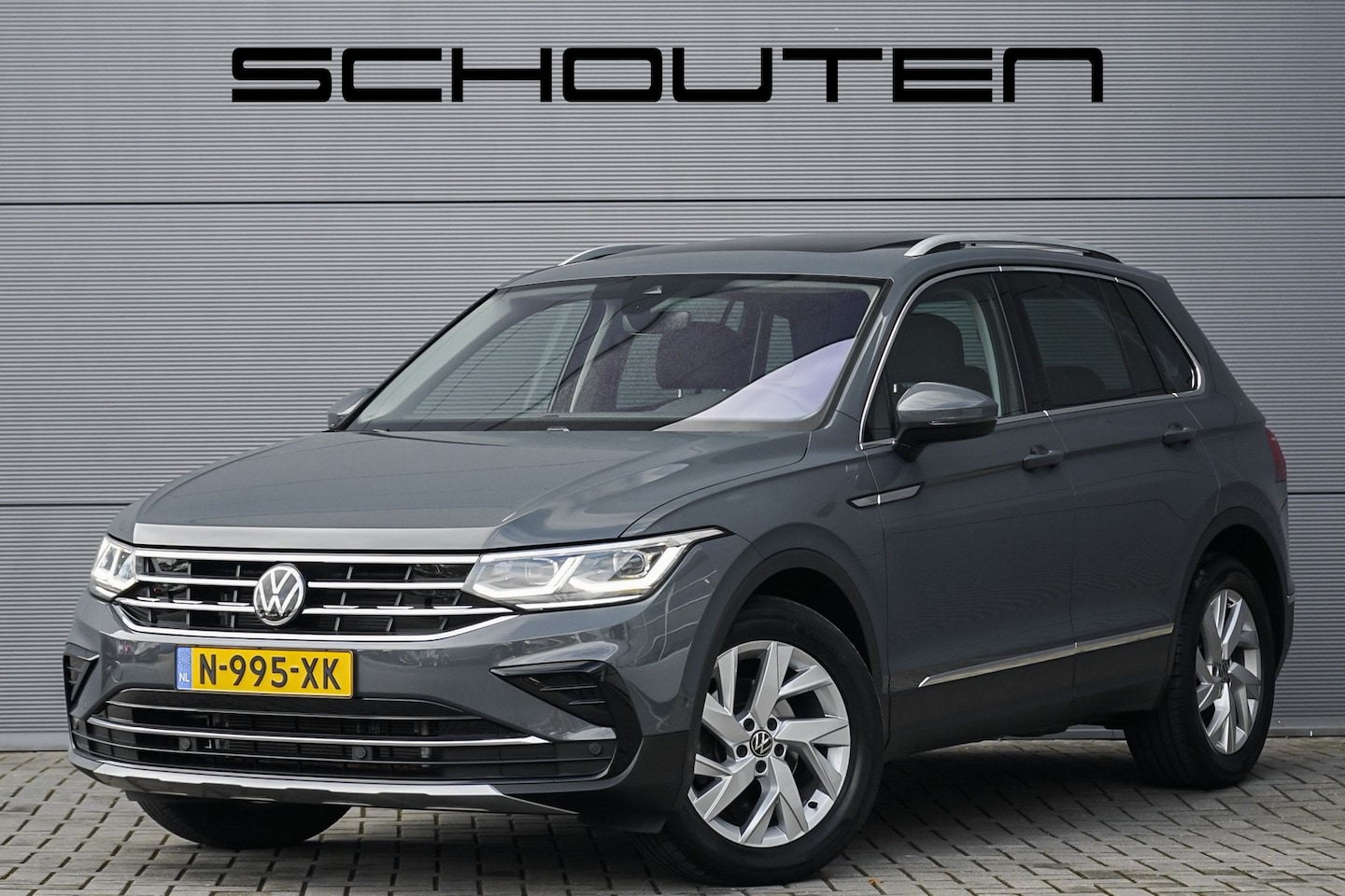 Volkswagen Tiguan - 1.5 TSI Elegance 150PK Pano ACC Ergo Comfort Stuurwielverwarming BTW - AutoWereld.nl