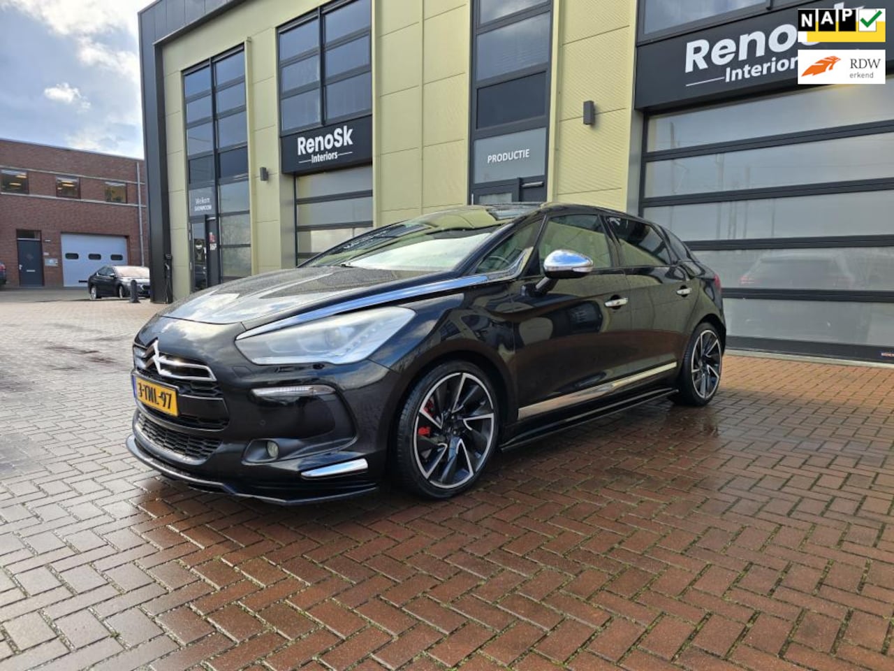 Citroën DS5 - 2.0 Hybrid4 Business Optimum / FULL OPTION / NAP - AutoWereld.nl