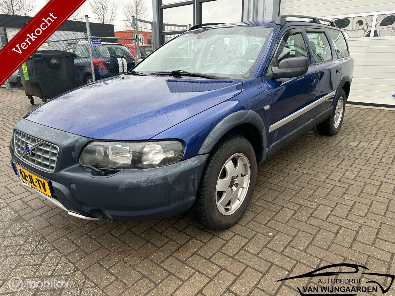 Volvo V70 - 2.4 T AWD Automaat, Complete Historie Aanwezig - AutoWereld.nl