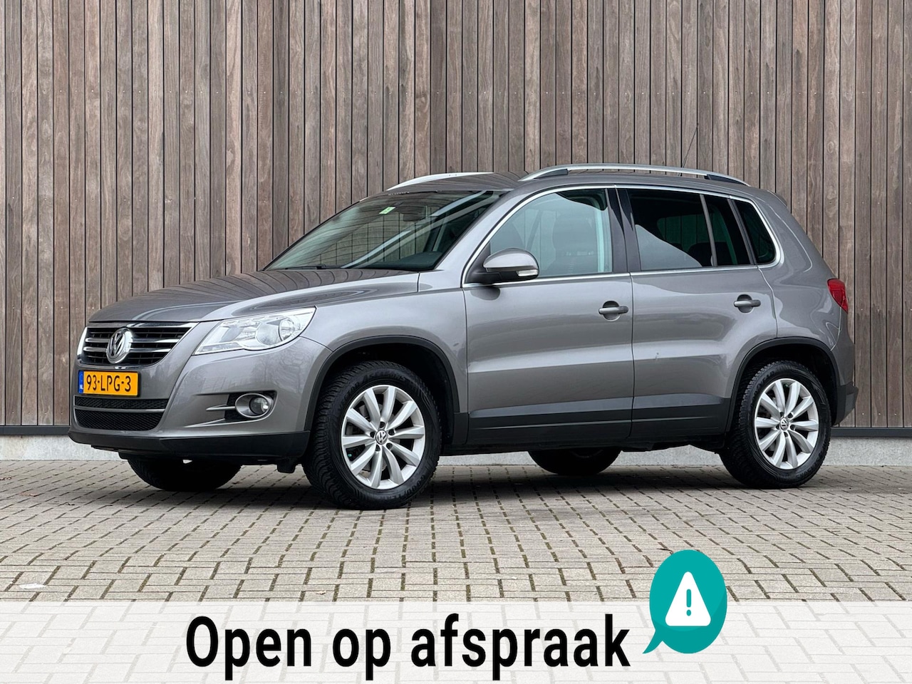 Volkswagen Tiguan - 1.4 TSI Sport&Style |Navi|Cruise|Trekhaak| - AutoWereld.nl