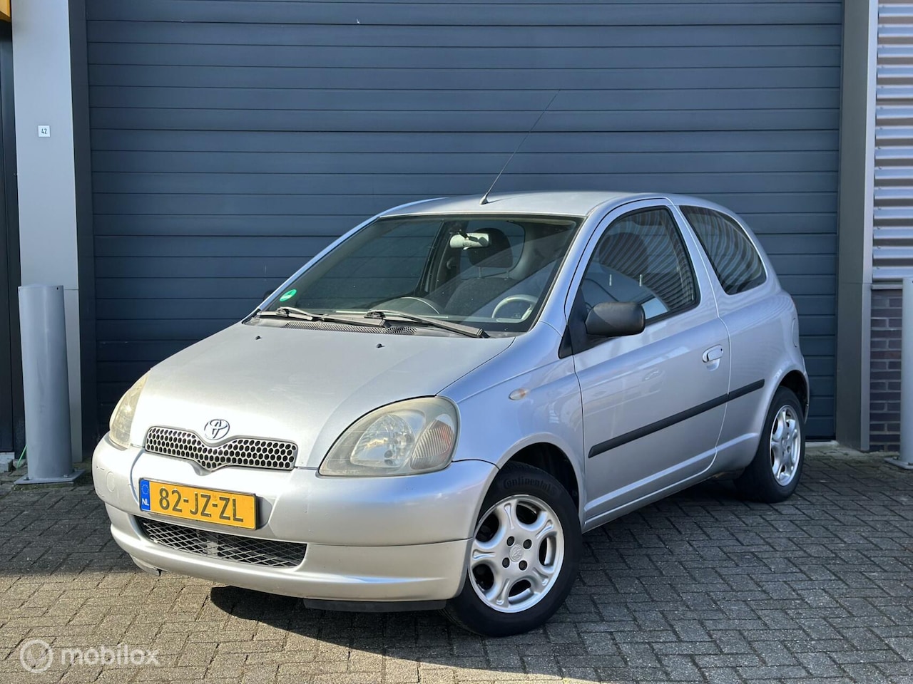 Toyota Yaris - 1.3-16V VVT-i Luna 1.3-16V VVT-i Luna | - AutoWereld.nl