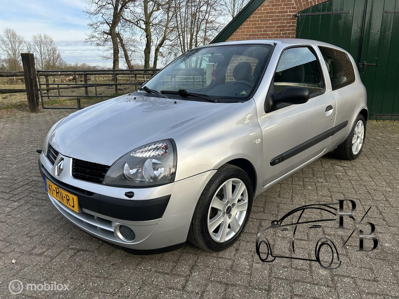 Renault Clio - 1.2-16V Community NIEUWE APK/AIRCO/ZUINIGE AUTO - AutoWereld.nl