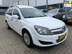 Opel Astra - 1.3 CDTi Edition Airco Cruise Control Elektr pakket Komt zo uit het werk Rijdt en schakelt