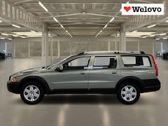 Volvo XC70 - 2.5 T Kinetic Rijklaar+Garantie, trekhaak, leder, bluetooth