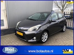 Toyota Yaris - 1.5 Full Hybrid Dynamic / NAVIGATIE / HALF LEDER / AUTOMAAT / CLIMATE CONTROL / CRUISE CON