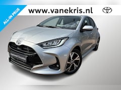 Toyota Yaris - 1.5 Hybrid First Edition Limited, Stuurverwarming, Apple carplay, Android auto, Lm velgen,