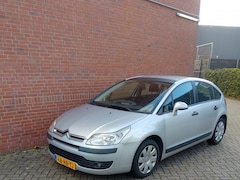 Citroën C4 - 1.6-16V L. Prestige