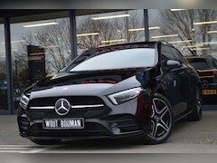 Mercedes-Benz A-klasse - 250 e AMG Led Panorama Widescreen Sfeer Camera Night CarPlay Pdc