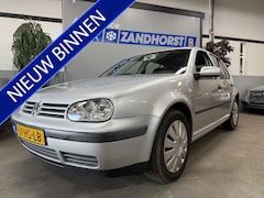 Volkswagen Golf - 1.4-16V Master Edition