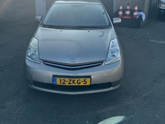 Toyota Prius - 1.5 VVT-i