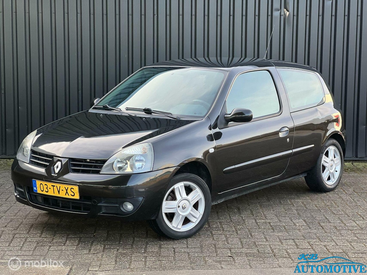 Renault Clio - 1.2-16V Campus 1.2-16V Campus - AutoWereld.nl