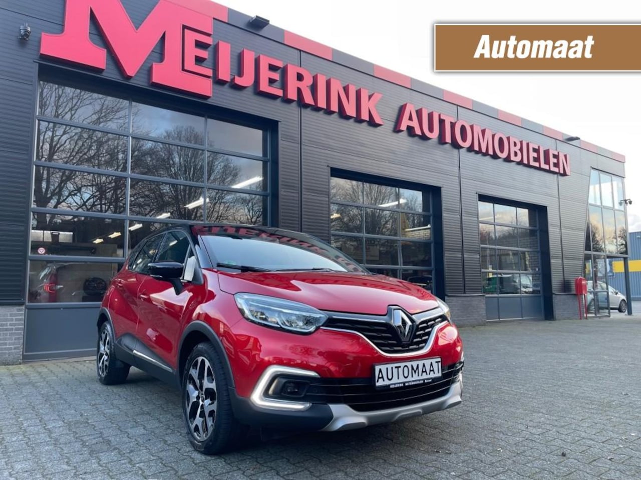 Renault Captur - 1.3 TCE INTENS 150PK BJ.2019 AUTOMAAT NAVI CAMERA LED - AutoWereld.nl