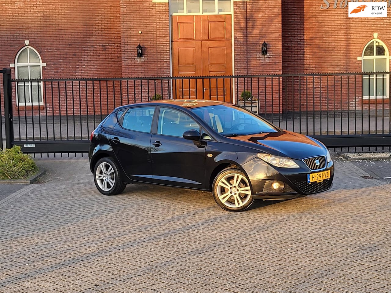 Seat Ibiza - 1.4 Reference / Airco / 5 deurs / Elektrische ramen - AutoWereld.nl