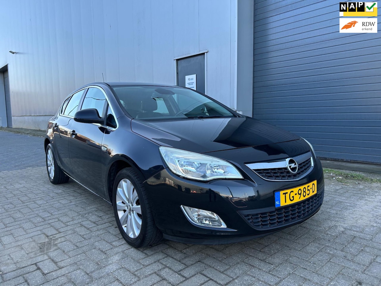 Opel Astra - 1.4i Turbo Sport CLIMA LEDER 2011 - AutoWereld.nl