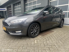 Ford Focus Wagon - 1.0 Lease Edition Carplay/Navigatie