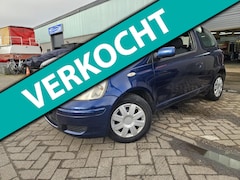 Toyota Yaris - Kijk maar naar andere opties>>> droranjesnor