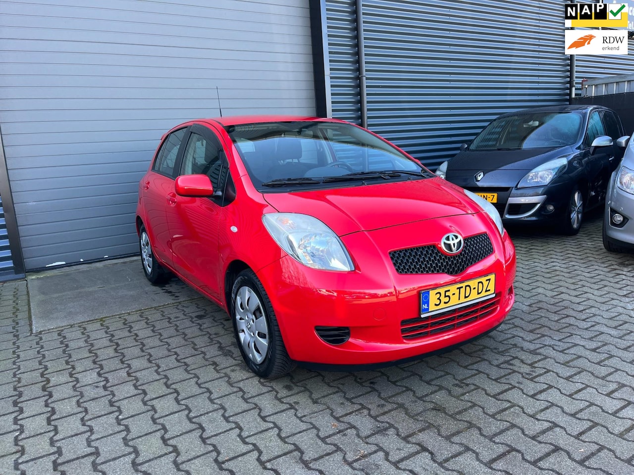 Toyota Yaris - 1.3 VVTi Sol MMT AUTOMAAT/AIRCO - AutoWereld.nl