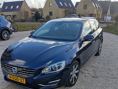 Volvo V60 - 2.4 D6 AWD Plug-In Hybrid Summum