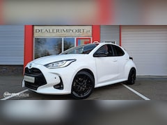 Toyota Yaris - 1.5 Hybrid Style Black&White Edition / Sportstoelen /FULL LED/ 100% dealeronderhouden