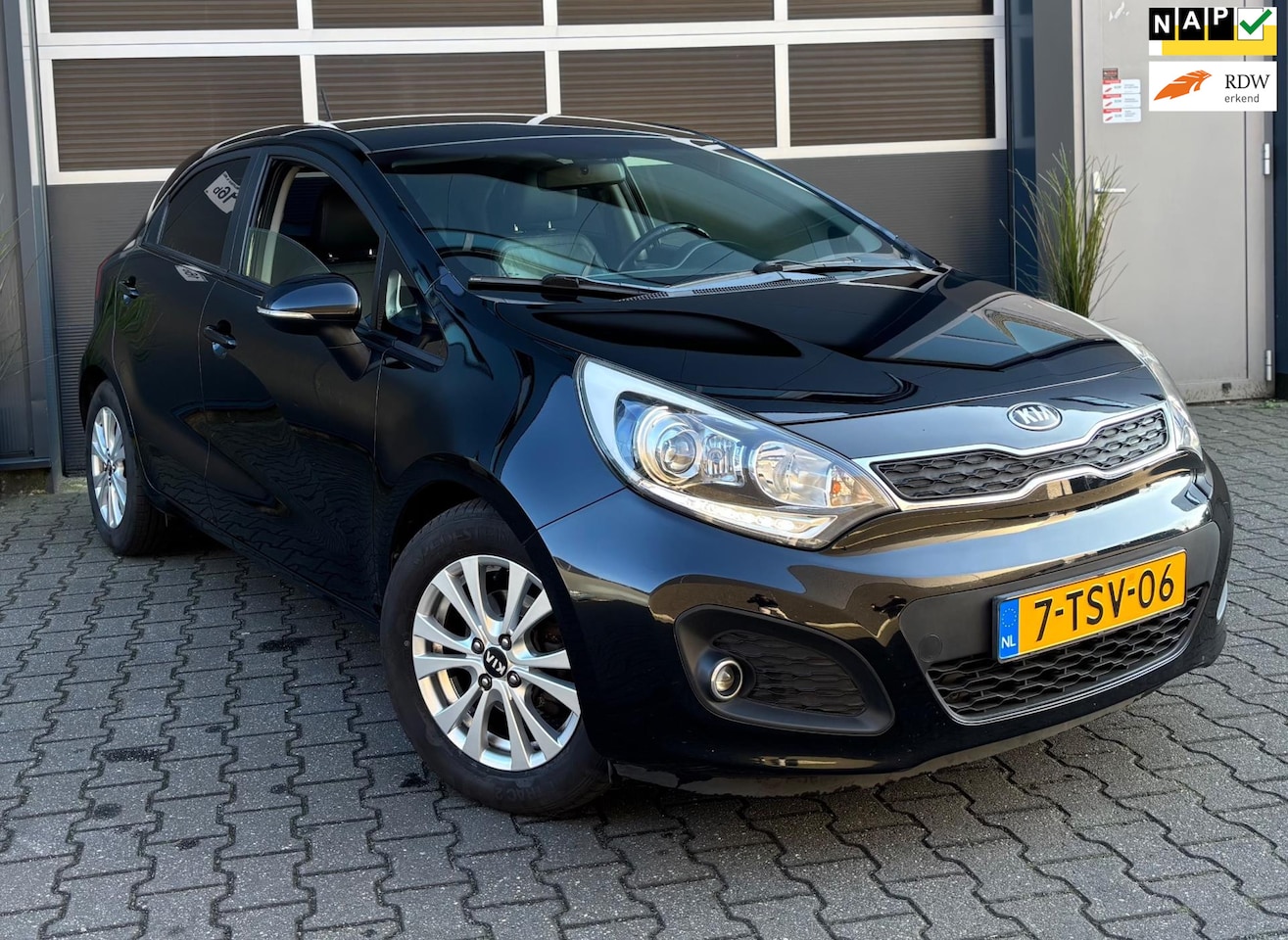 Kia Rio - 1.2 CVVT World Cup Edition*CRUISE*LEDER*BLUETOOTH - AutoWereld.nl