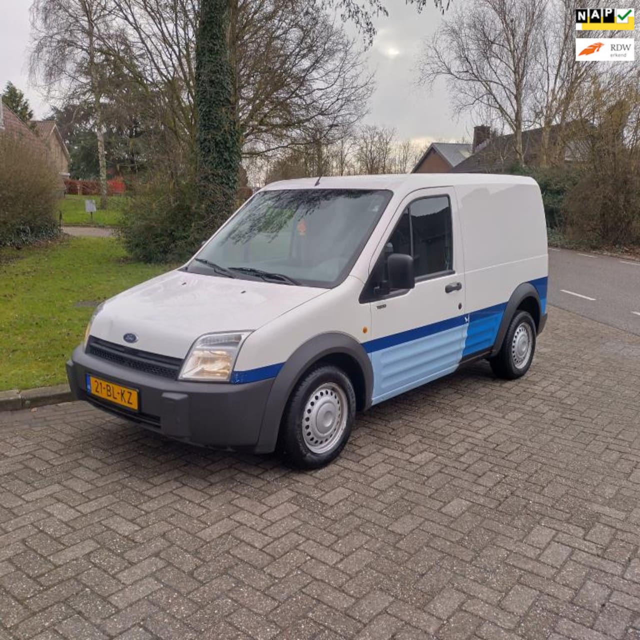 Ford Transit Connect - T200S 1.8 TDdi DAB+ 02-2026 apk, trekhaak - AutoWereld.nl