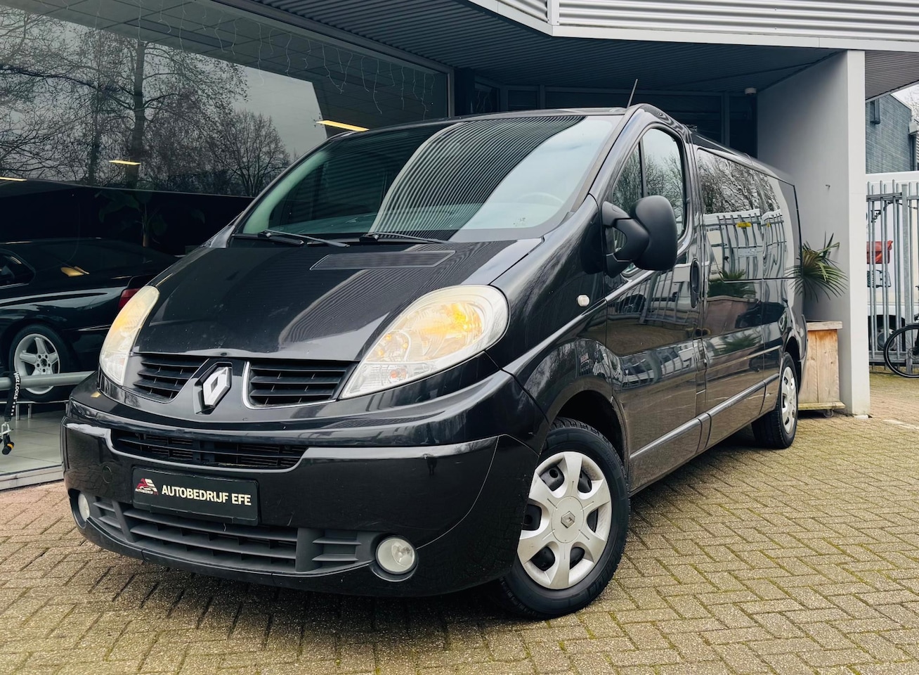 Renault Trafic - 2.5 dCi T29 L2H1 DC 2.5 dCi T29 L2H1 DC - AutoWereld.nl