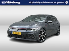 Volkswagen Golf - 2.0 TSI GTI / Panoramadak / Zwenkbare Trekhaak / Head-Up Display / Matrix LED / Achteruitr