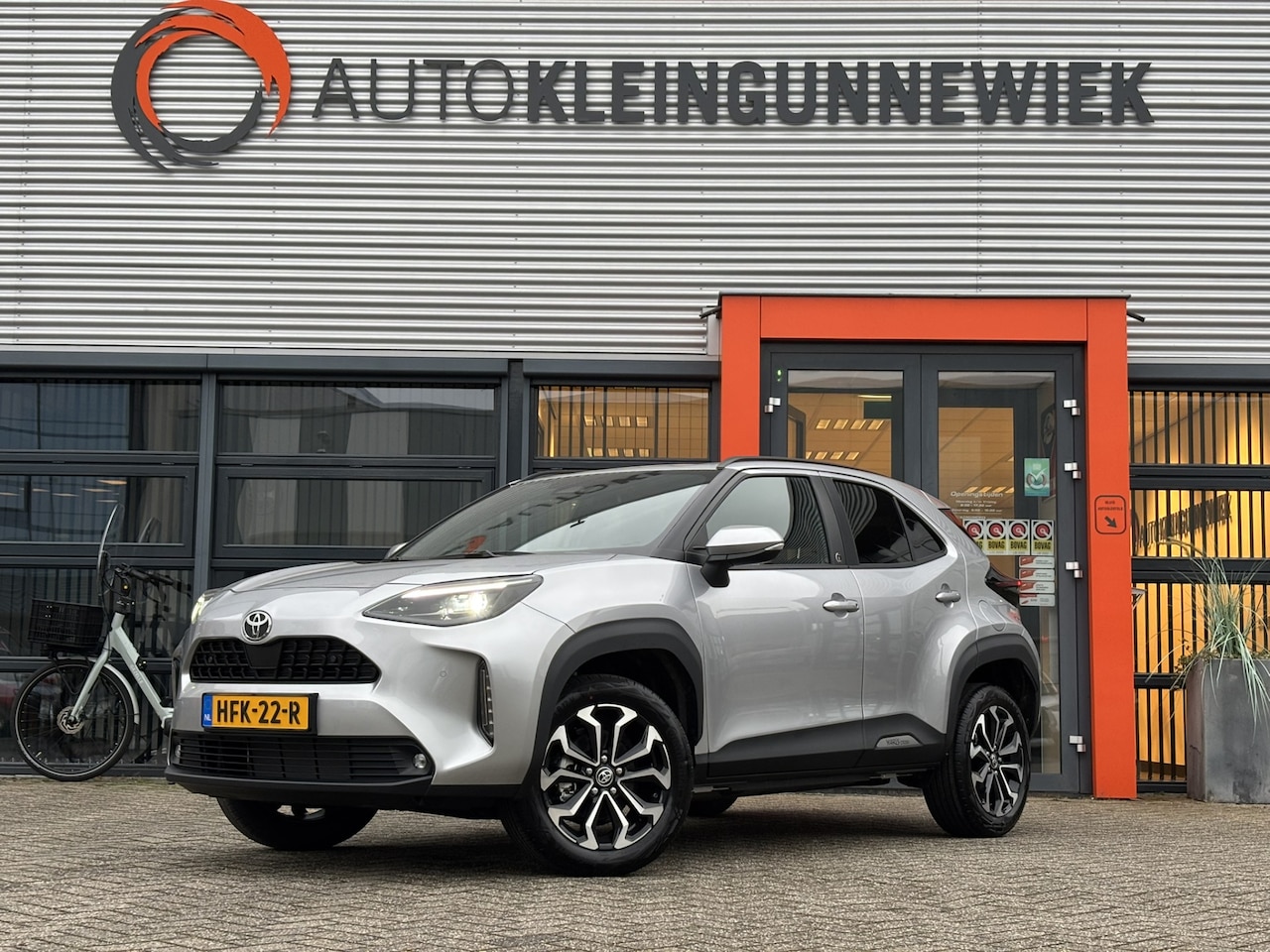 Toyota Yaris Cross - 1.5 Hybrid 130 First Edition Comfort Pack NIEUW! - AutoWereld.nl