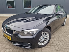 BMW 3-serie - 320i Executive, 1e eign BTW auto, netto € 8.265