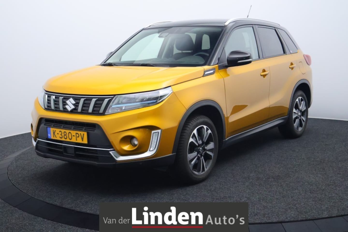 Suzuki Vitara - 1.4 Boosterjet Comfort Smart Hybrid | Adaptieve Cruise Control | Camera | LED | DAB - AutoWereld.nl