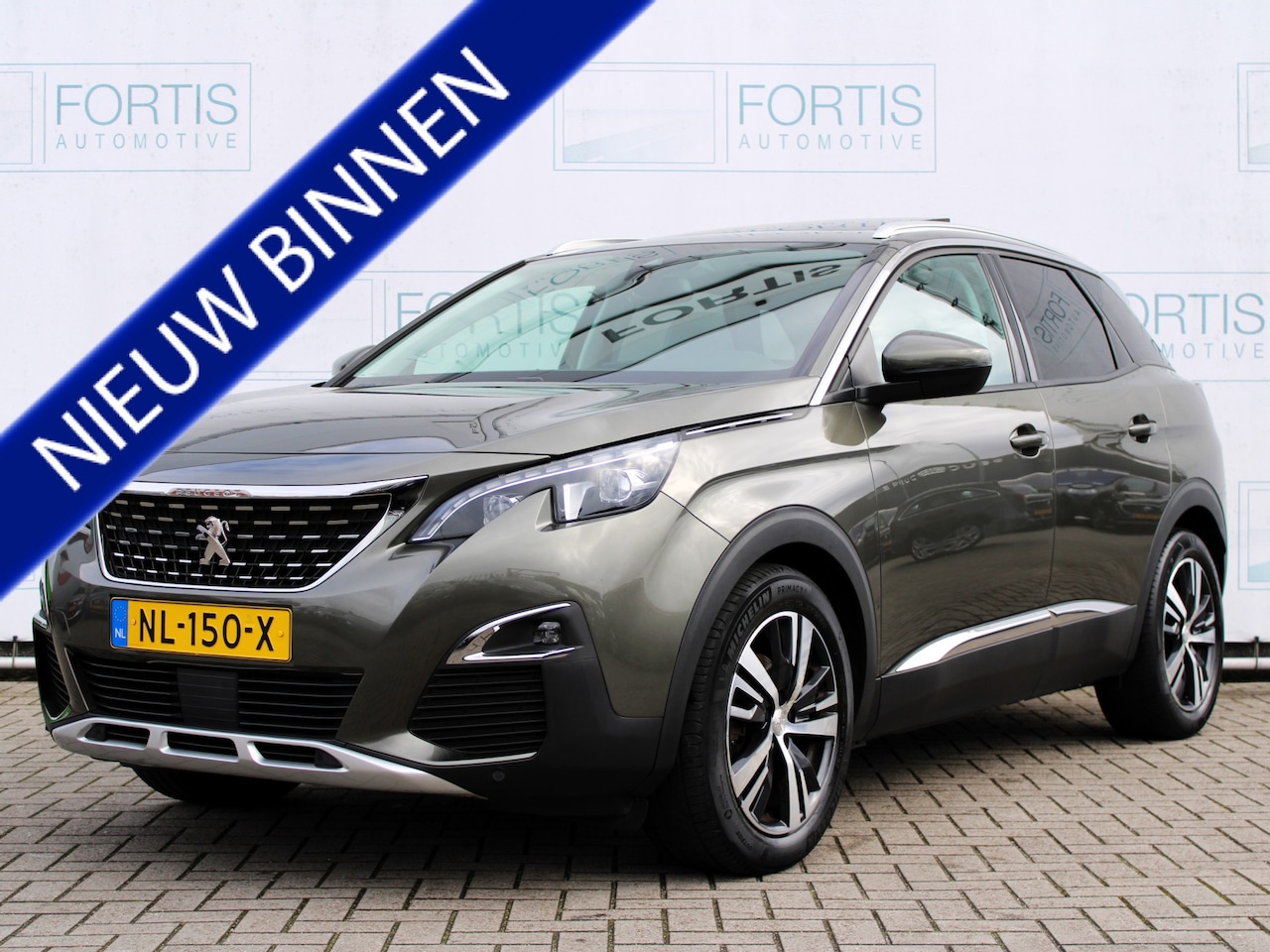 Peugeot 3008 - 1.2 PureTech Allure NL AUTO | PANO | TREKHAAK | DISTRIBUTIE RIEM VERVANGEN! - AutoWereld.nl