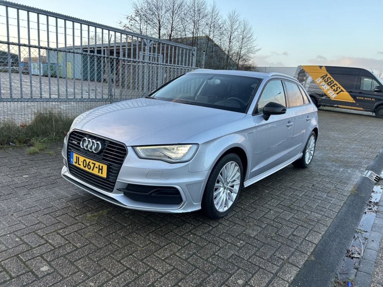 Audi A3 Sportback - 1.4 e-tron Attr. PL+ - AutoWereld.nl