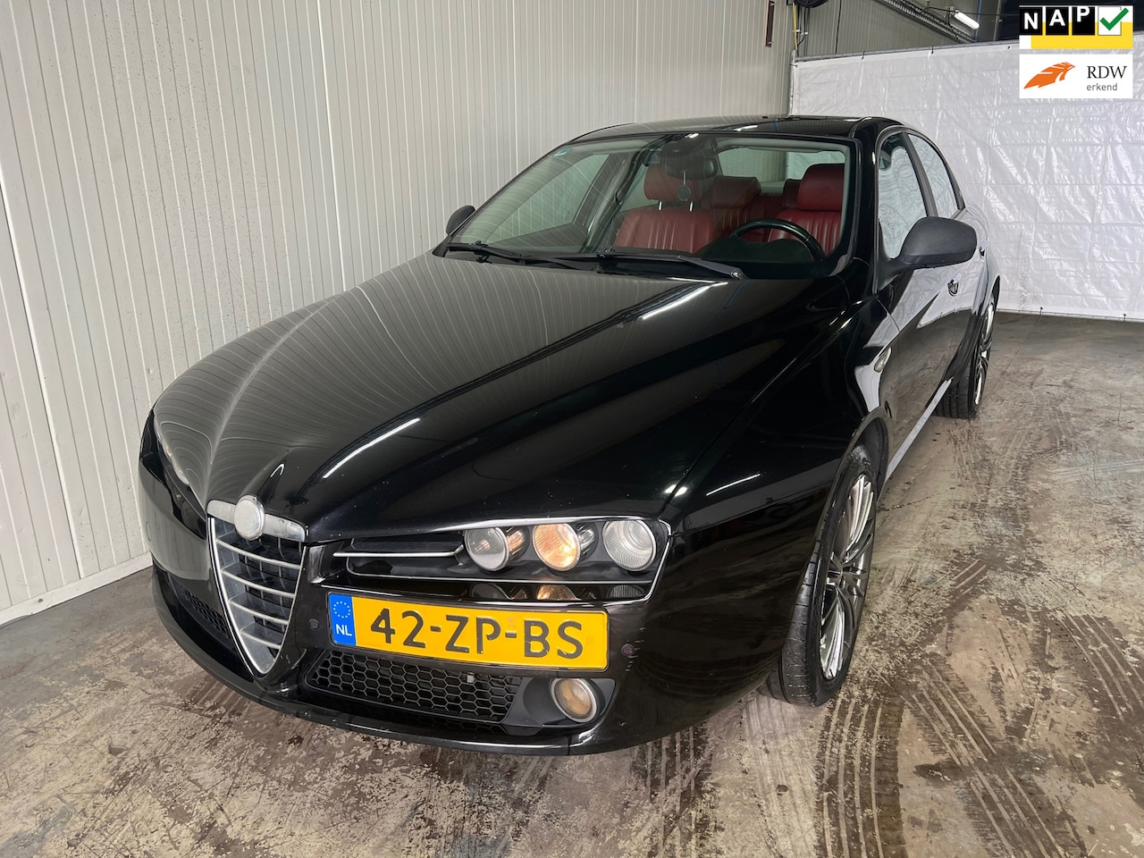 Alfa Romeo 159 - 1.8 mpi Distinctive LEER/NAVI/STOELVER - AutoWereld.nl