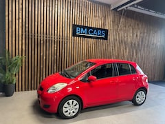 Toyota Yaris - 1.0 VVTi Acces 5 deurs, Airco, Nieuwe APK