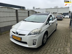 Toyota Prius - 1.8 Dynamic PANO/ CLIMA/ NAVI/ LAGE KMSTAND