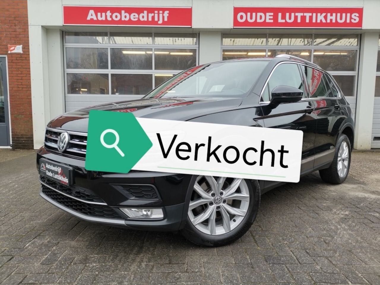 Volkswagen Tiguan - 1.4TSI 150PK DSG 4Motion Highline Virtual Camera ACC - AutoWereld.nl