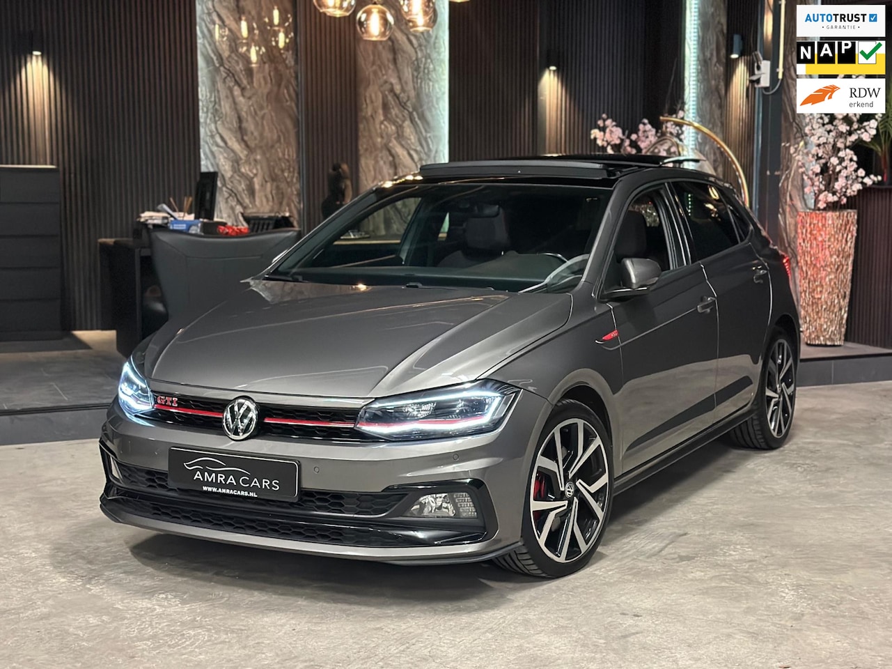 Volkswagen Polo - 2.0 TSI GTI|PANORAMA|BOMVOL - AutoWereld.nl