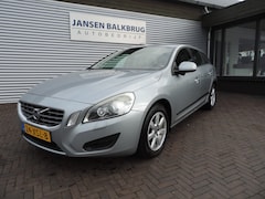 Volvo V60 - 2.0 D4 Kinetic