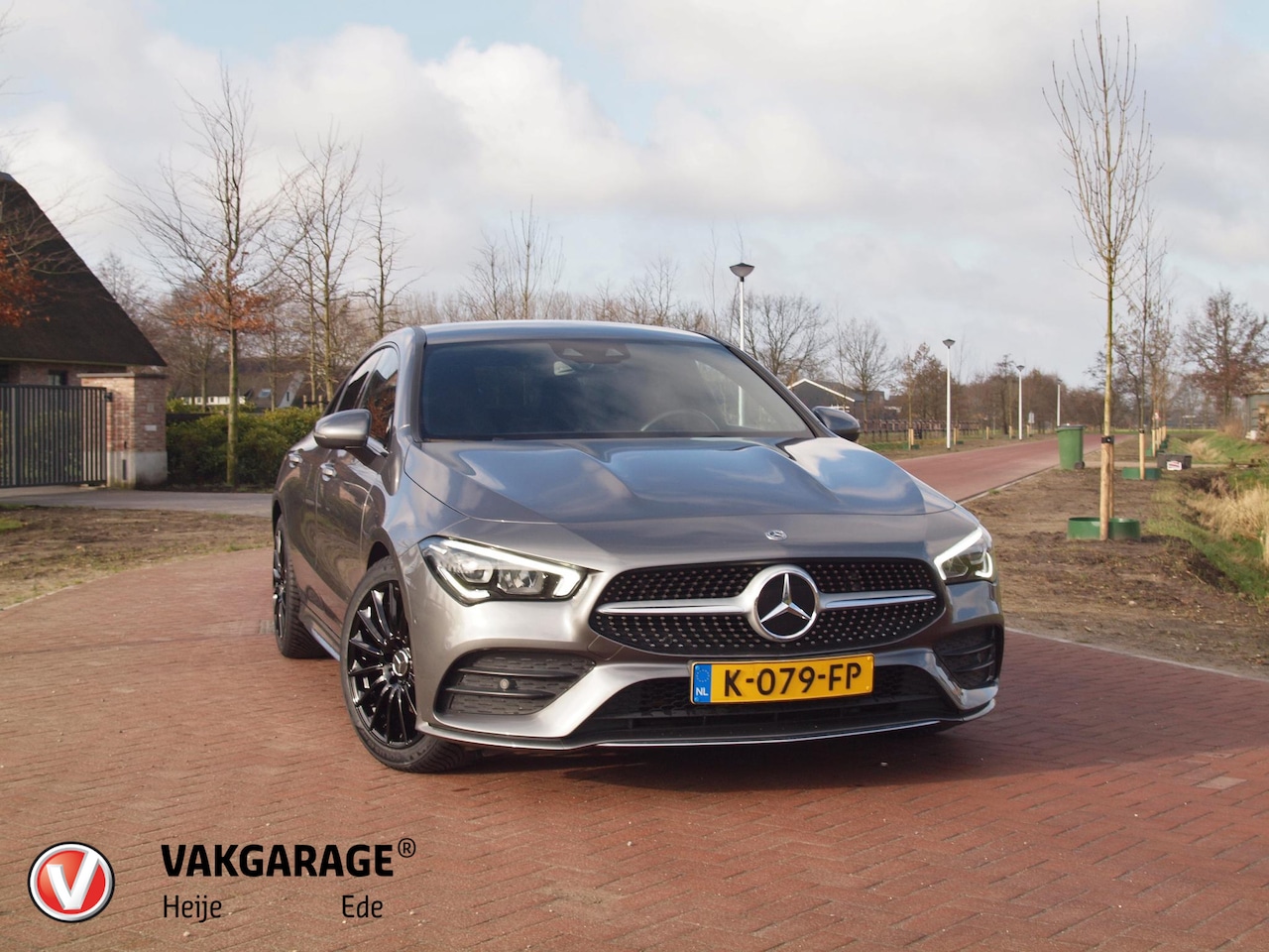 Mercedes-Benz CLA-Klasse - 180 Business Solution AMG | Sfeerverlichting | 33.000 KM | LED koplampen | NL-Auto | - AutoWereld.nl