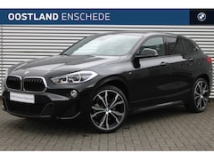 BMW X2 - sDrive20i High Executive M Sport Automaat / Panoramadak / Trekhaak / Achteruitrijcamera /