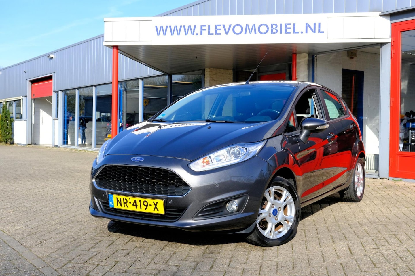 Ford Fiesta - 1.0 Style Ultimate 5-drs *47.779km* Navi|Airco|LMV|Cruise - AutoWereld.nl