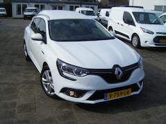 Renault Mégane - 1.5 dCi Expression S&S VOORZIEN VAN AIRCO+CRUISECONTROL EURO 6 APK NIEUW