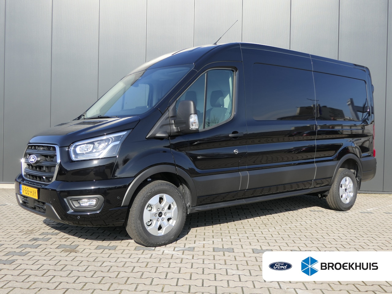 Ford Transit - 350 2.0 165 pk TDCI L3H2 Limited | € 7.080,- Voorraad Voordeel | Trekhaak | Keyless Entry - AutoWereld.nl