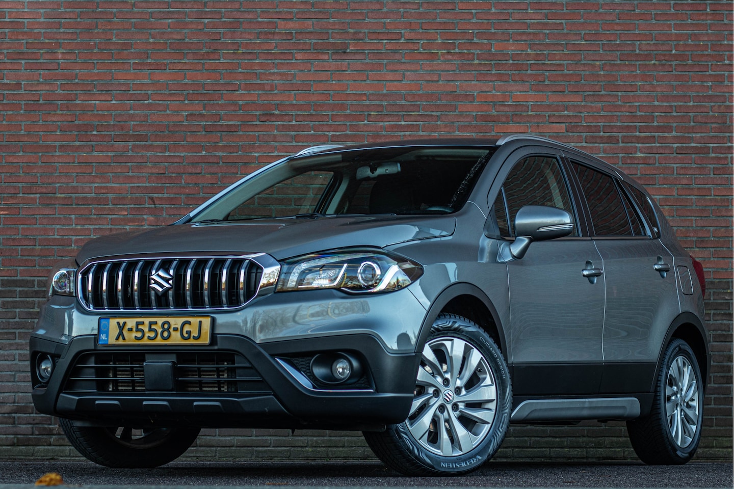 Suzuki S-Cross - 1.0 Boosterjet Comfort 1.0 Boosterjet Comfort, Android, Stoelverwarming, Camera, LED, Keyless. - AutoWereld.nl