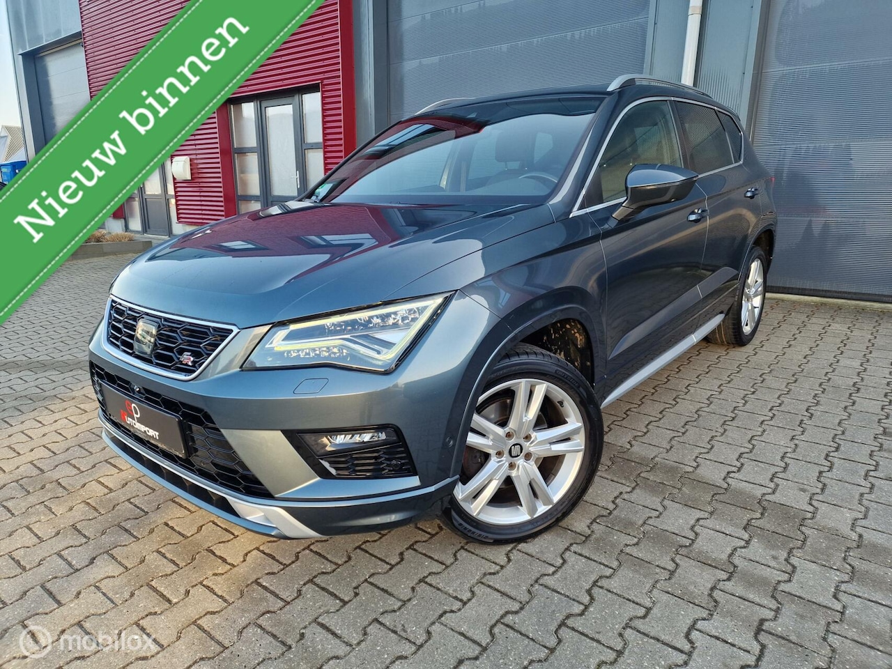 Seat Ateca - 1.4TSI FR/ Pano-dak/ Standkachel/ DAB+/ LEDER - AutoWereld.nl